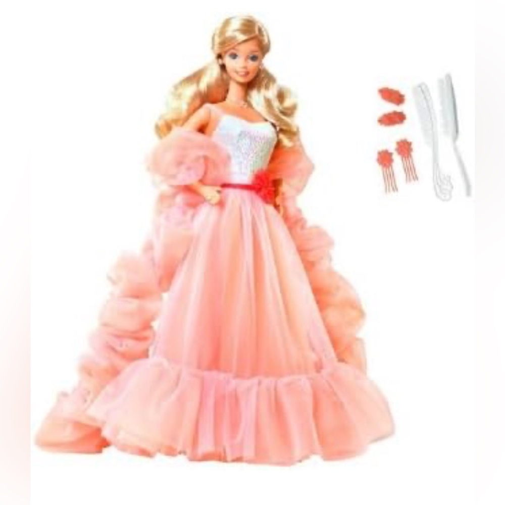 BRAND NEW IN BOX - 1984 Mattel Barbie My Favorite Peaches N Cream Barbie Doll.